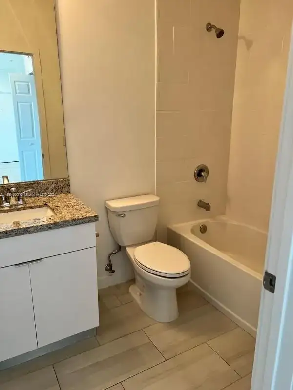 640 W 18th St # 107, Hialeah FL 33010 photo 5