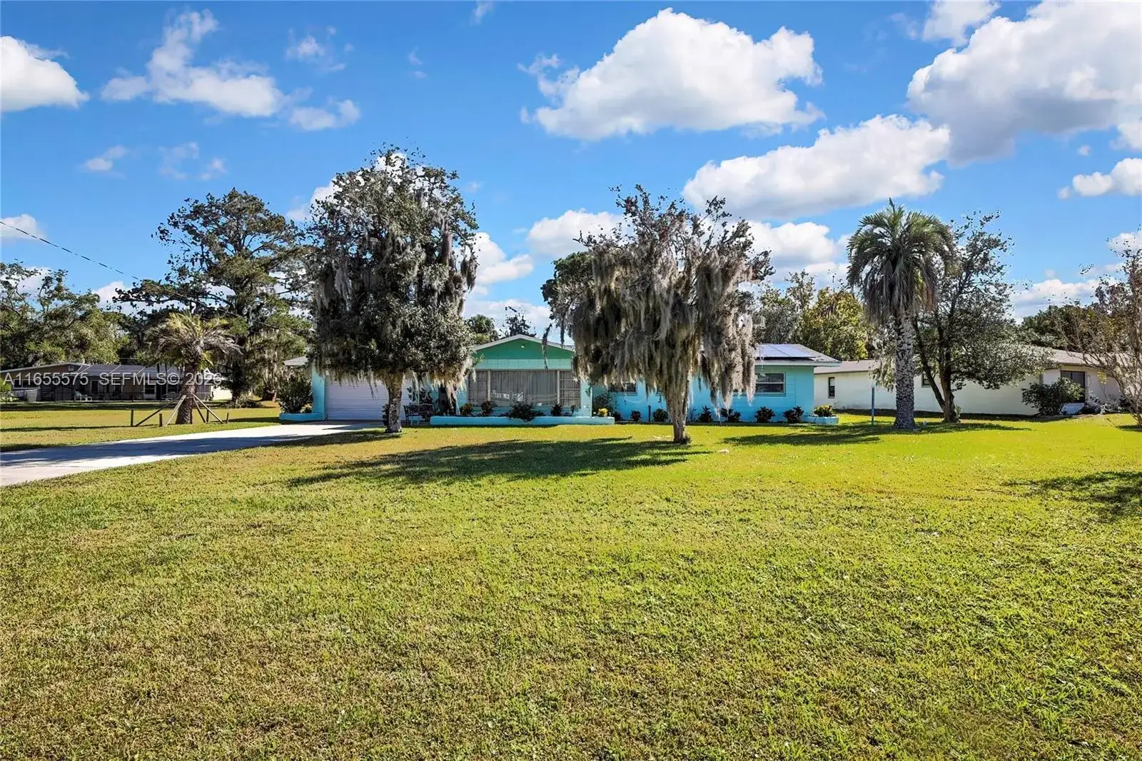 685 Afterglow Cir, Other City - In The State Of Florida FL 34429 photo 3