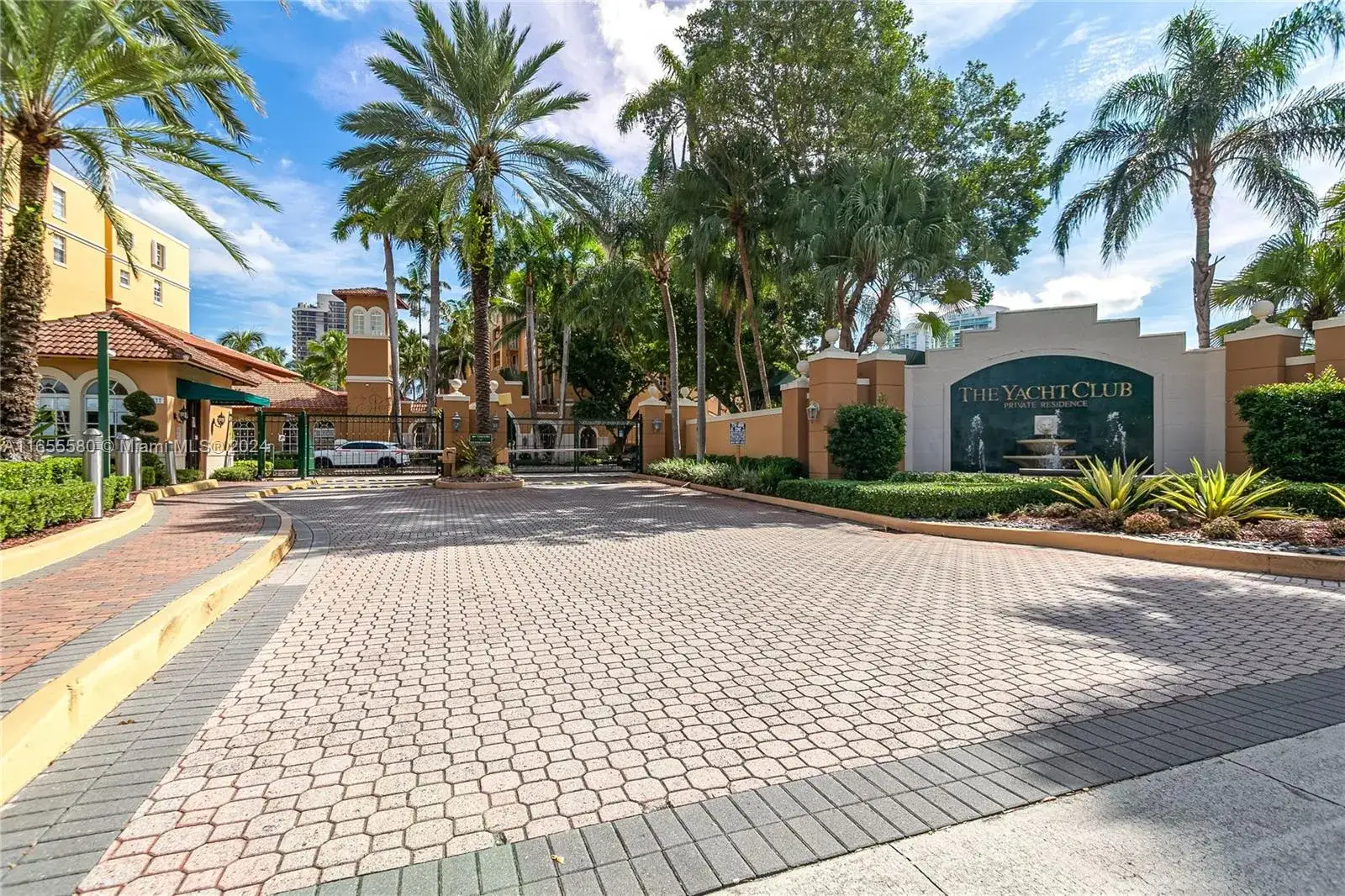 19701 E Country Club Dr # 5107, Aventura FL 33180