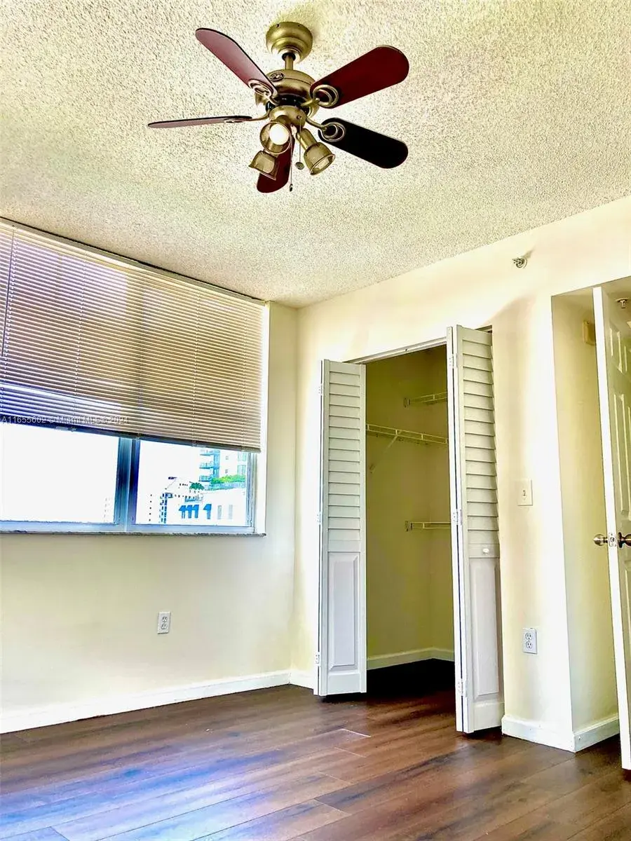 1919 Van Buren St # 709A, Hollywood FL 33020