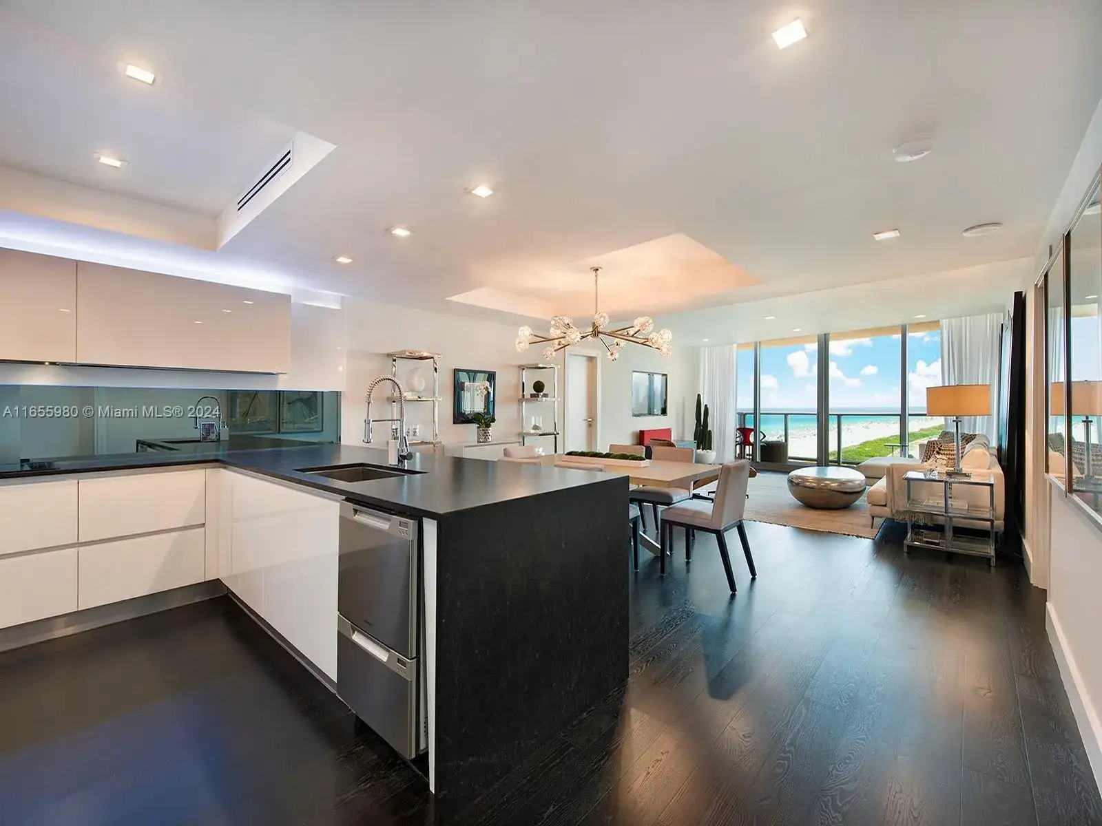 1455 Ocean Dr # 1204, Miami Beach FL 33139 photo 3