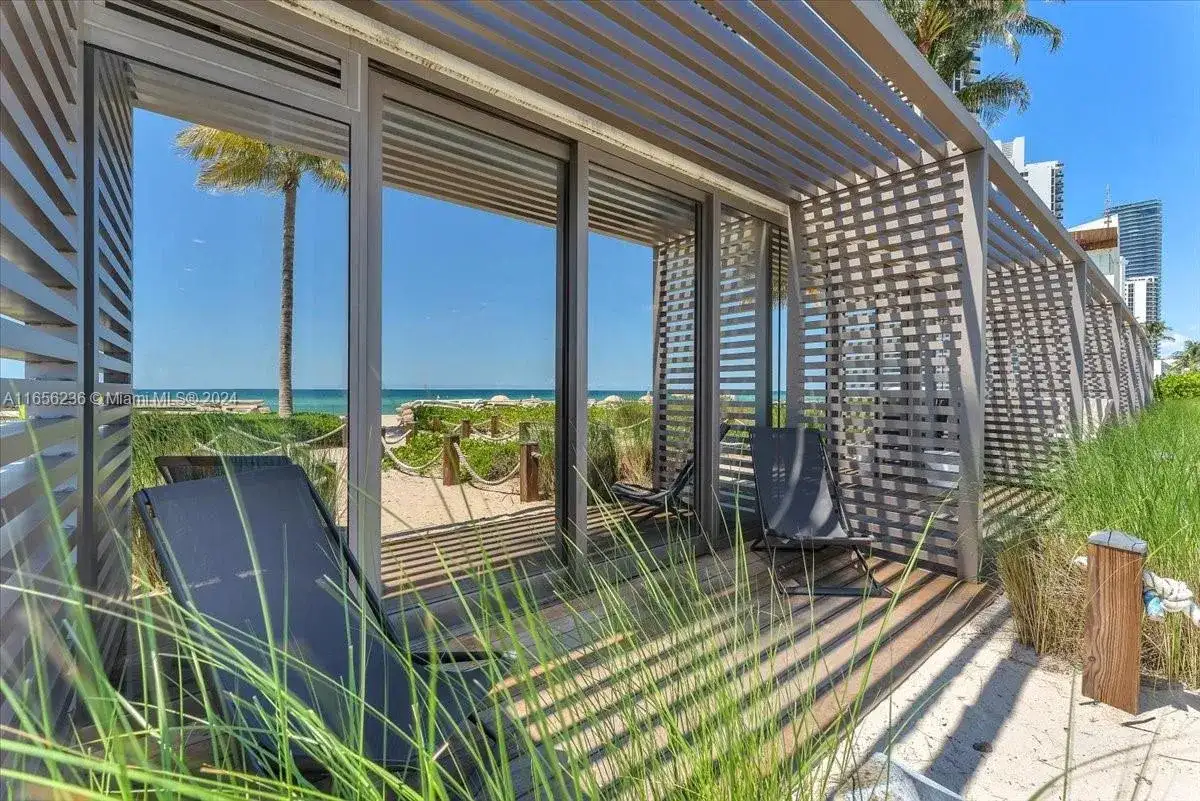 18975 Collins Ave # 6, Sunny Isles Beach FL 33160 photo 3