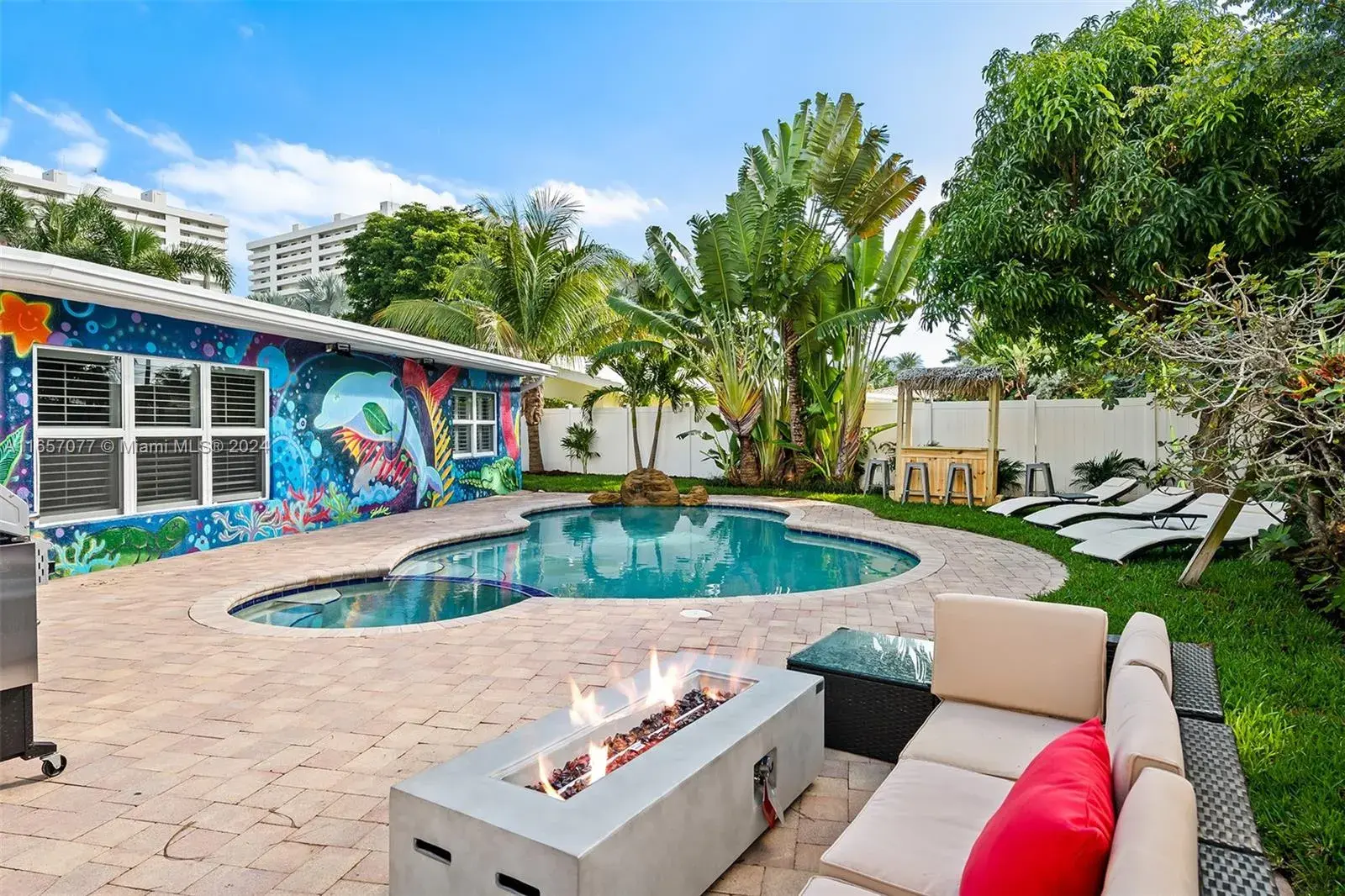 1931 NE 32nd Ave, Fort Lauderdale FL 33305