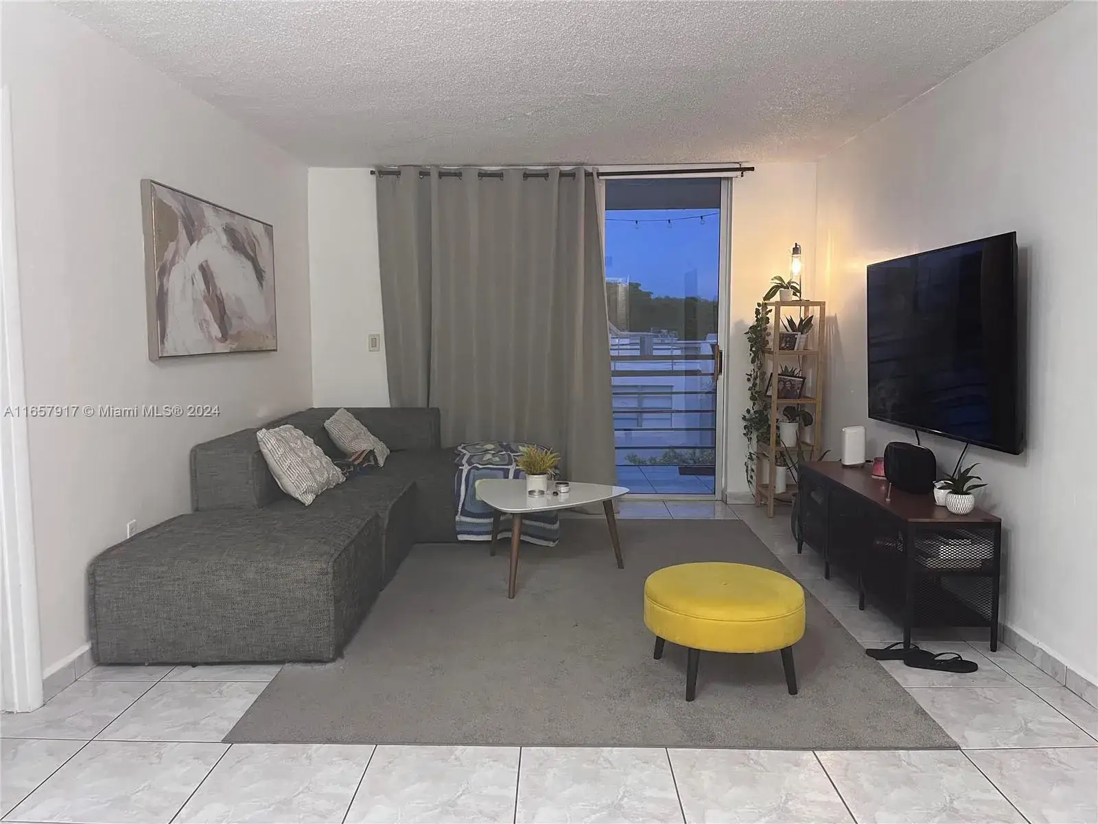 14165 SW 87th St # D404, Miami FL 33183