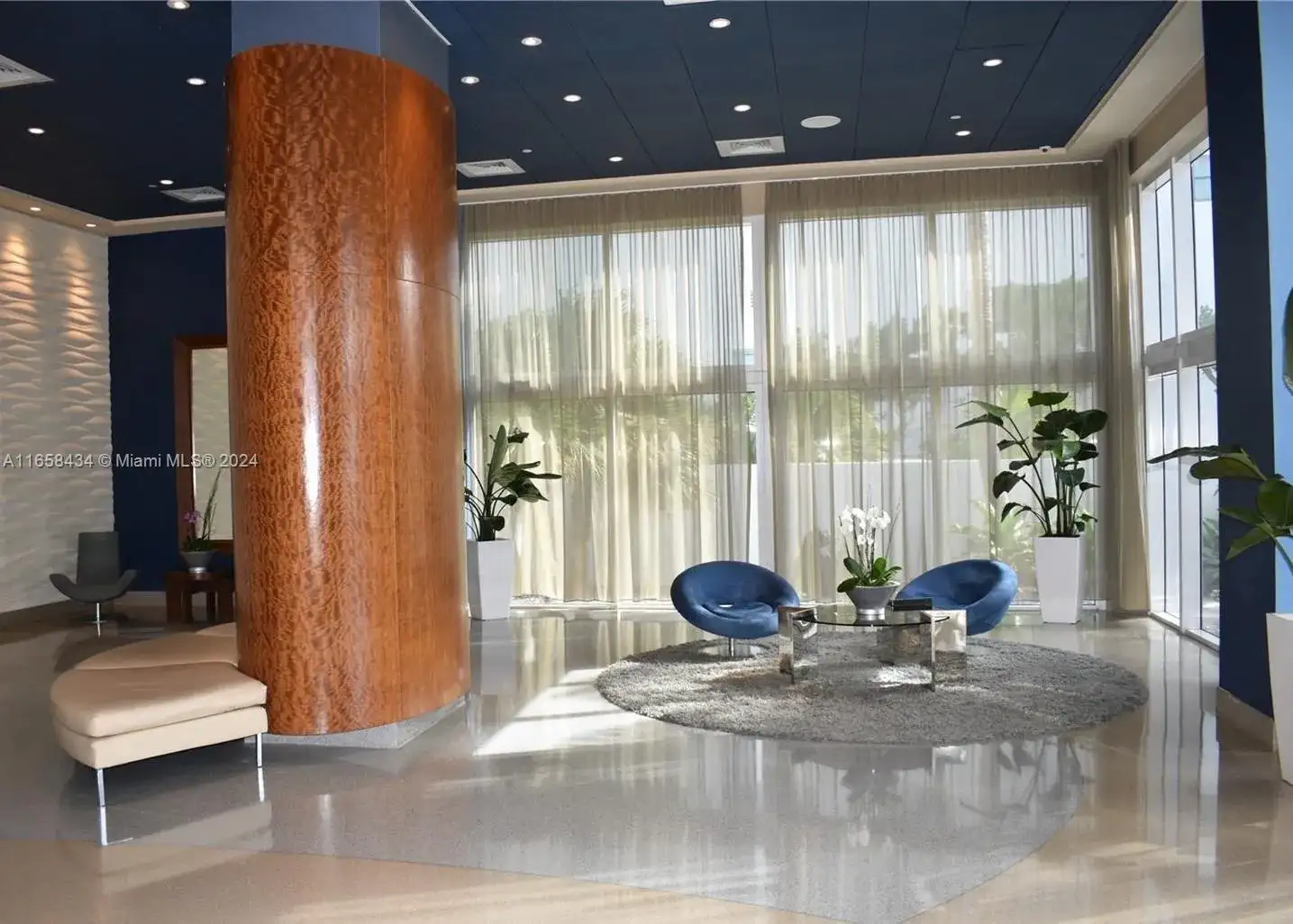 6365 Collins Ave # 4209, Miami Beach FL 33141 photo 3