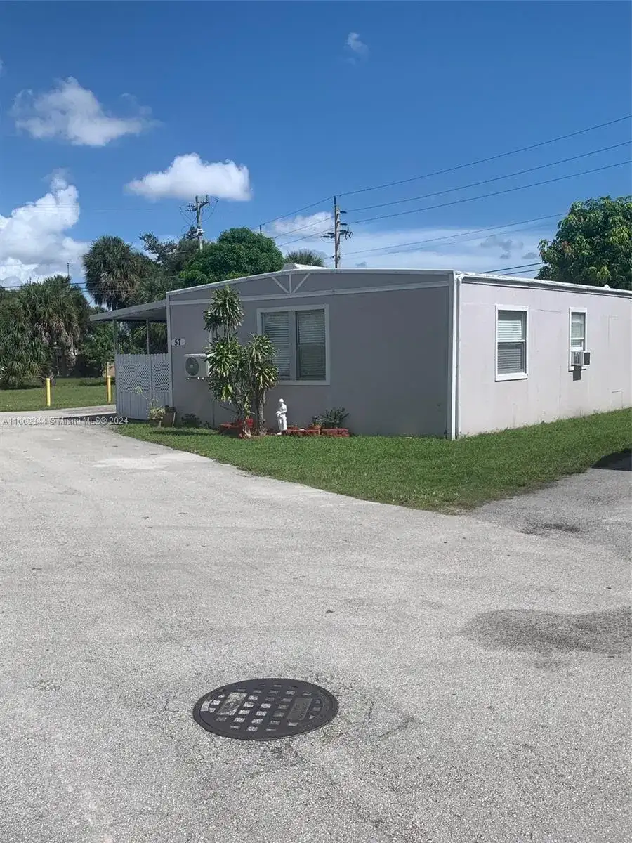 4955 NW 199th St, Miami Gardens FL 33055 photo 3