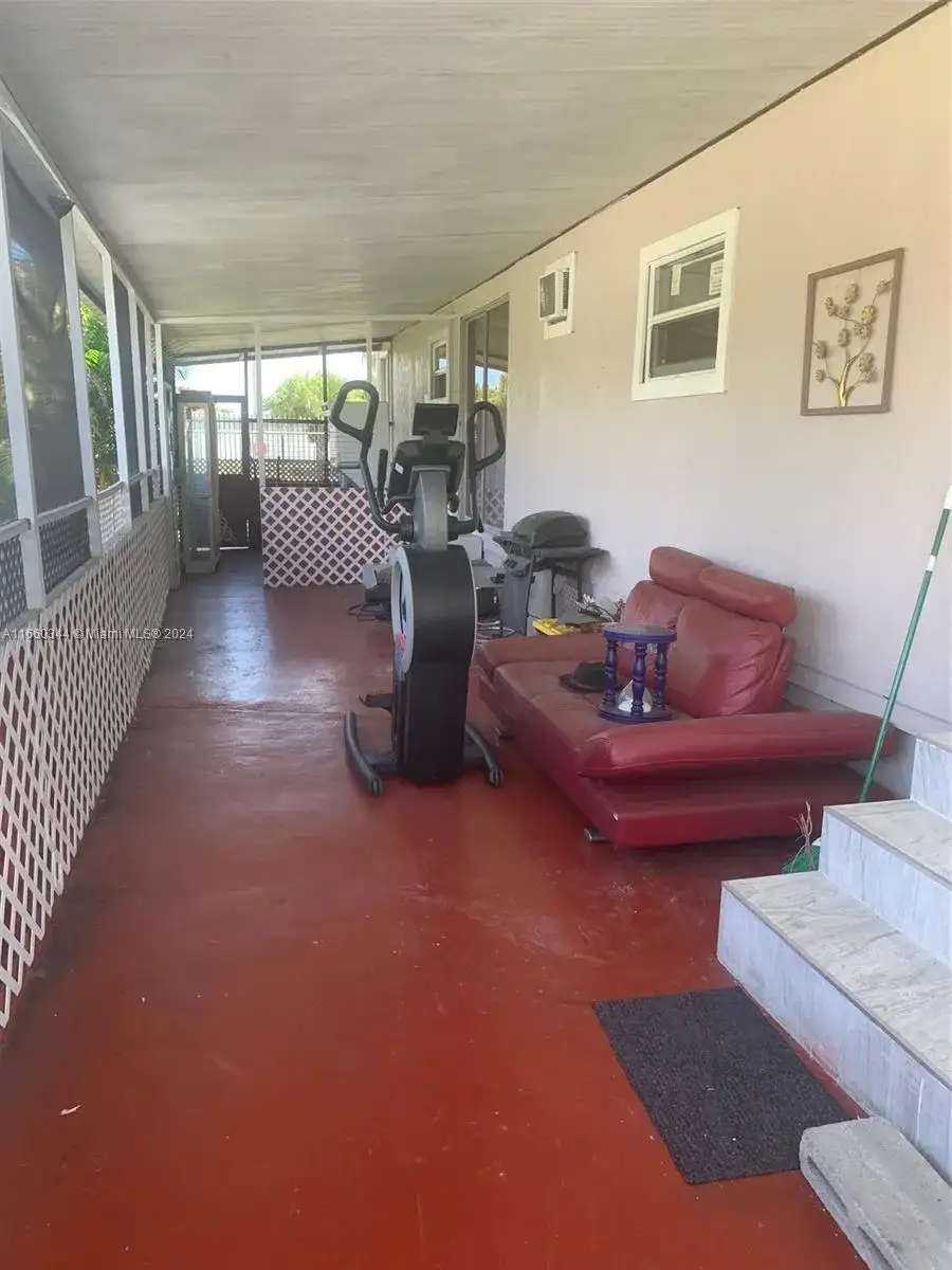 4955 NW 199th St, Miami Gardens FL 33055 photo 5