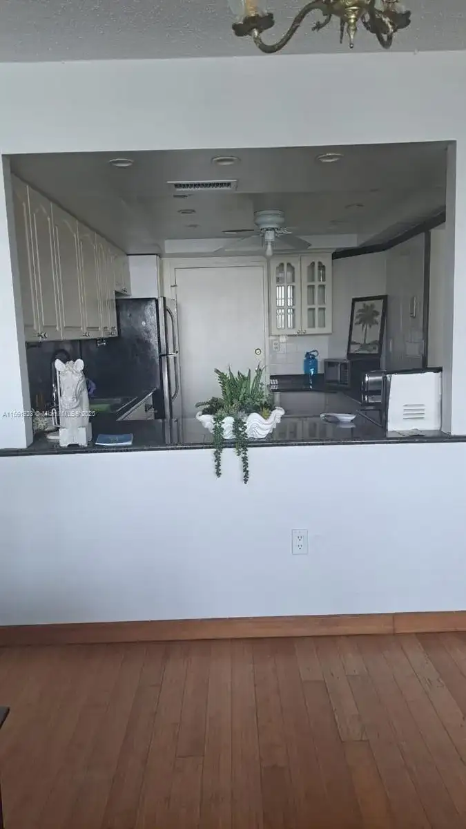 1301 NE Miami Gardens Dr # 402W, Miami FL 33179 photo 4