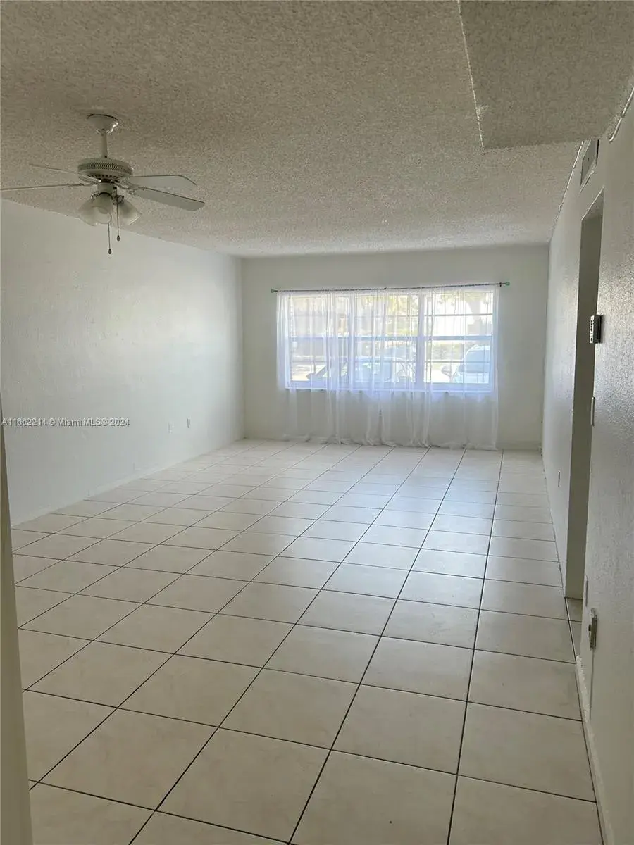 1880 S Treasure Dr # 1K, North Bay Village FL 33141