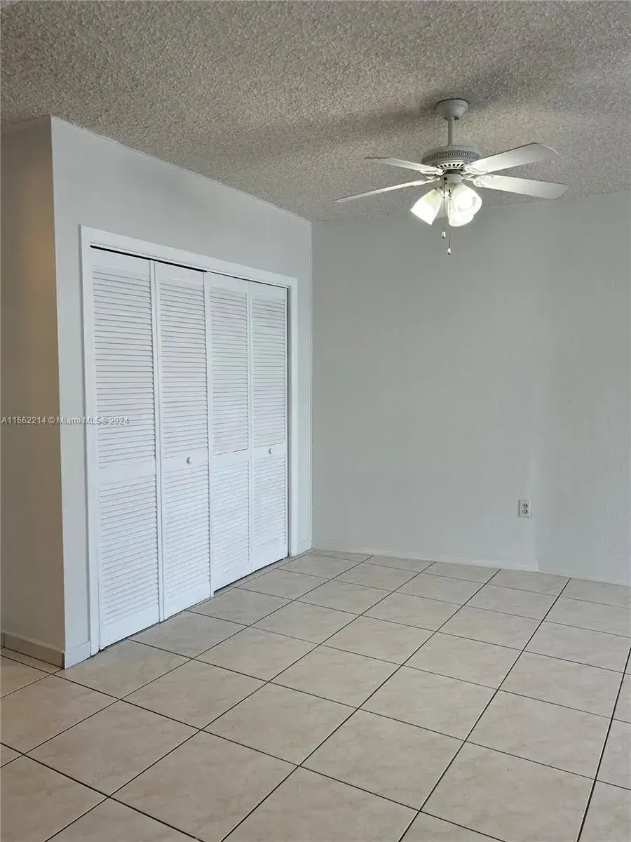 1880 S Treasure Dr # 1K, North Bay Village FL 33141