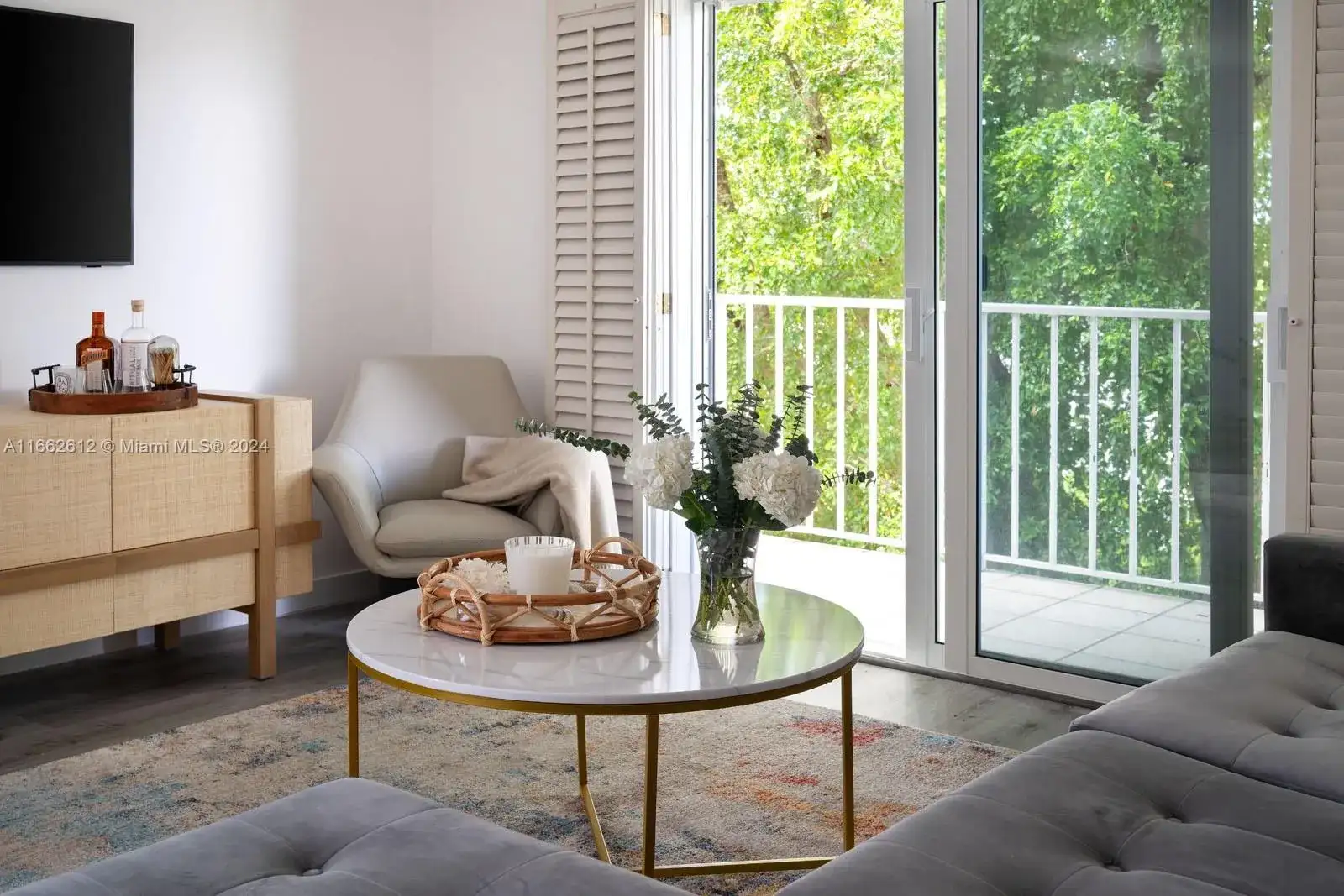 1615 Meridian Ave # 401, Miami Beach FL 33139 photo 3