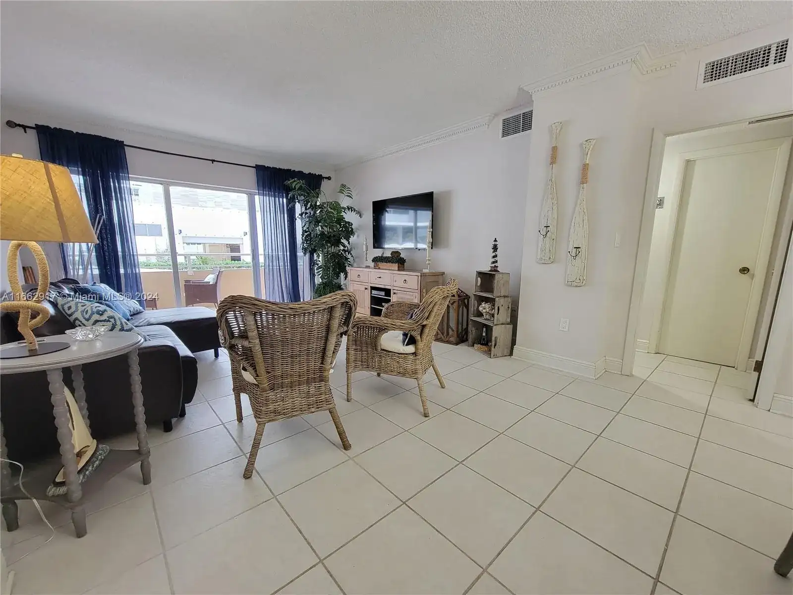 1980 S Ocean Dr # 2C, Hallandale Beach FL 33009 photo 4