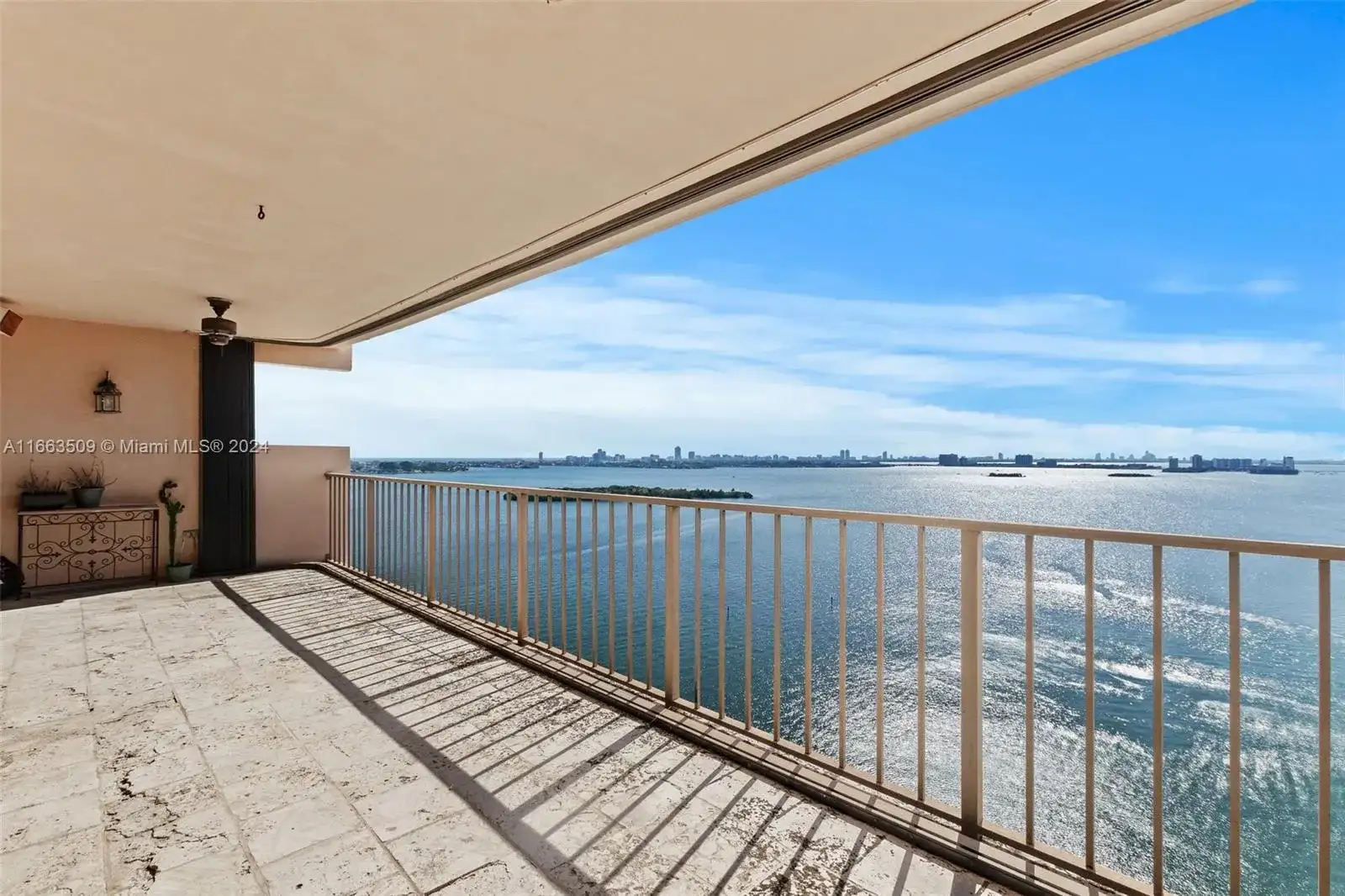 1800 NE 114th St # 2204, Miami FL 33181 photo 3