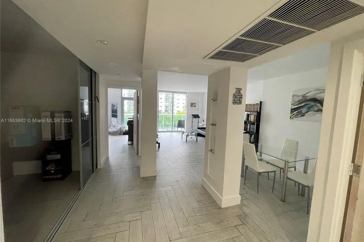 19390 Collins Ave # 416, Sunny Isles Beach FL 33160