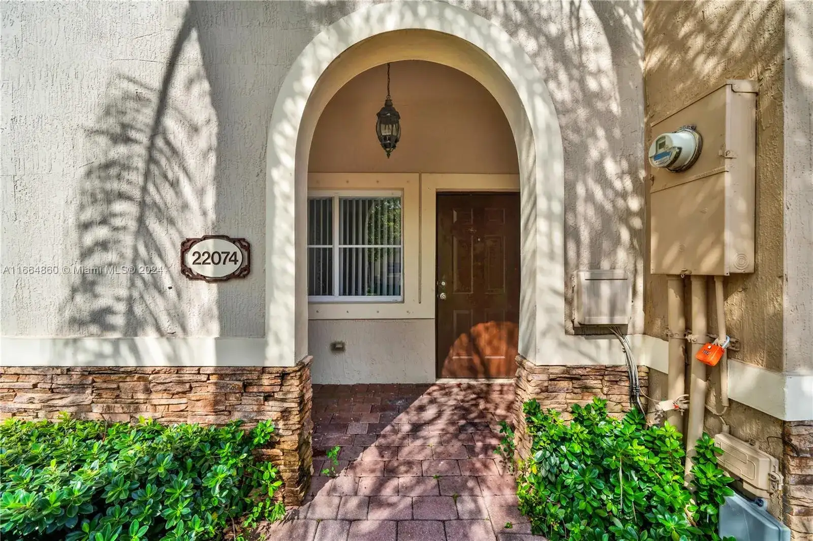 22074 SW 89th Ct, Cutler Bay FL 33190 photo 2