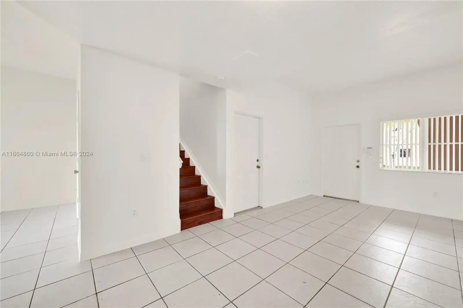 22074 SW 89th Ct, Cutler Bay FL 33190 photo 4