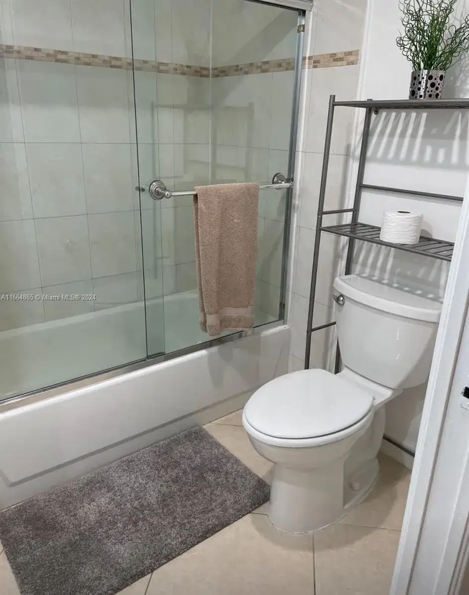 19601 E Country Club Dr # 7501, Aventura FL 33180 photo 5