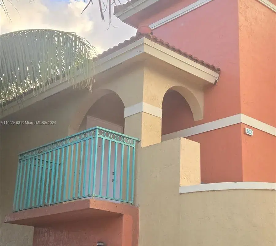 7205 NW 173rd Dr # 6, Hialeah FL 33015