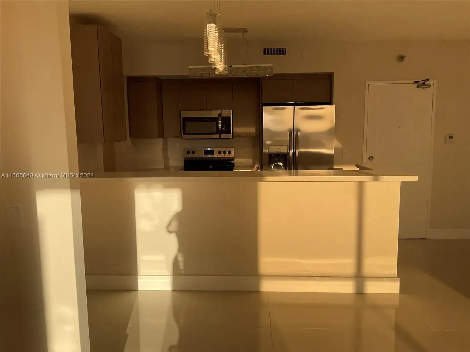 10185 Collins Ave # 406, Bal Harbour FL 33154 photo 2