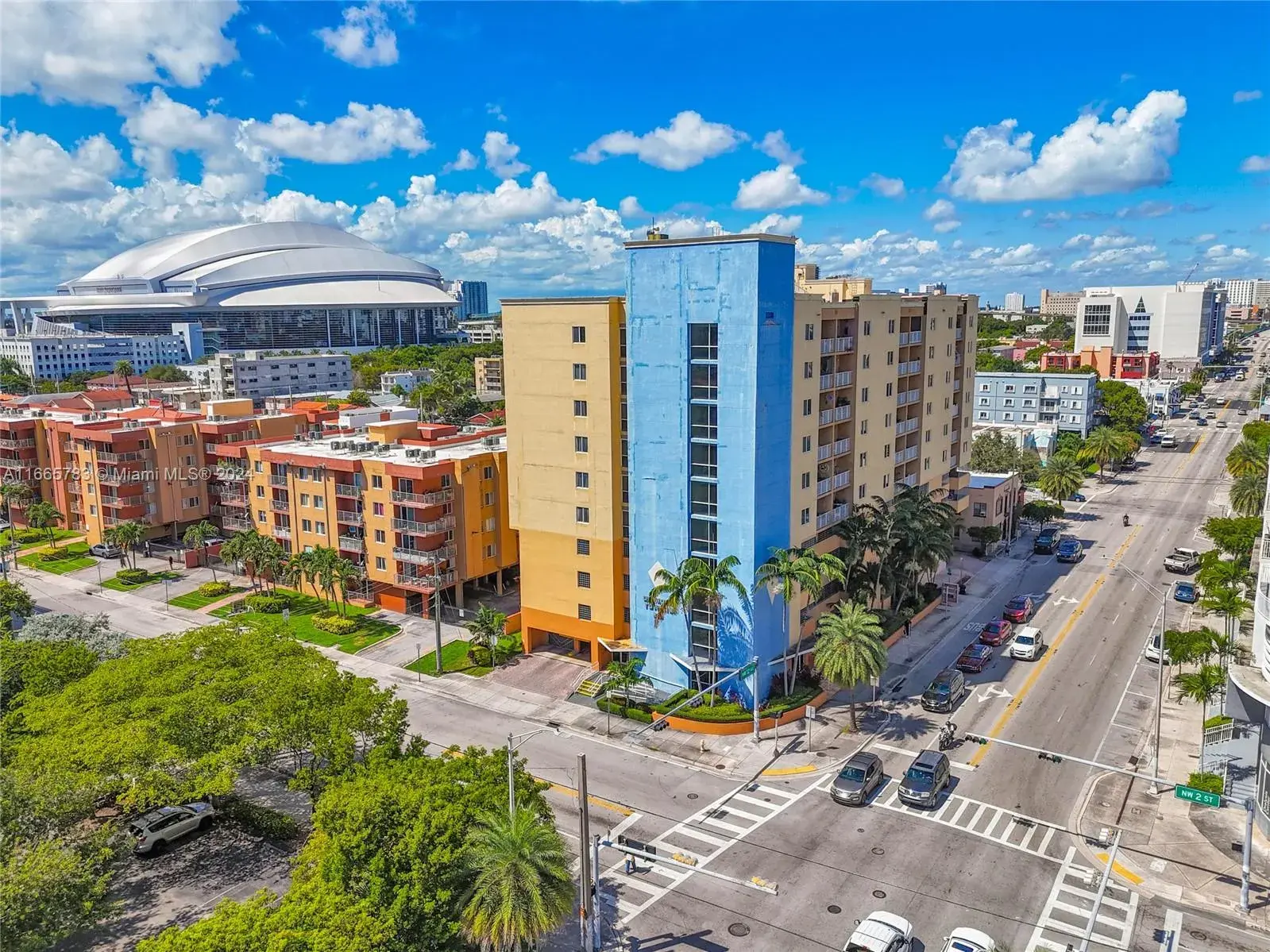 1 bedroom 1 bath Residential for sale at 218 NW 12th Ave # 702, Miami FL 33128