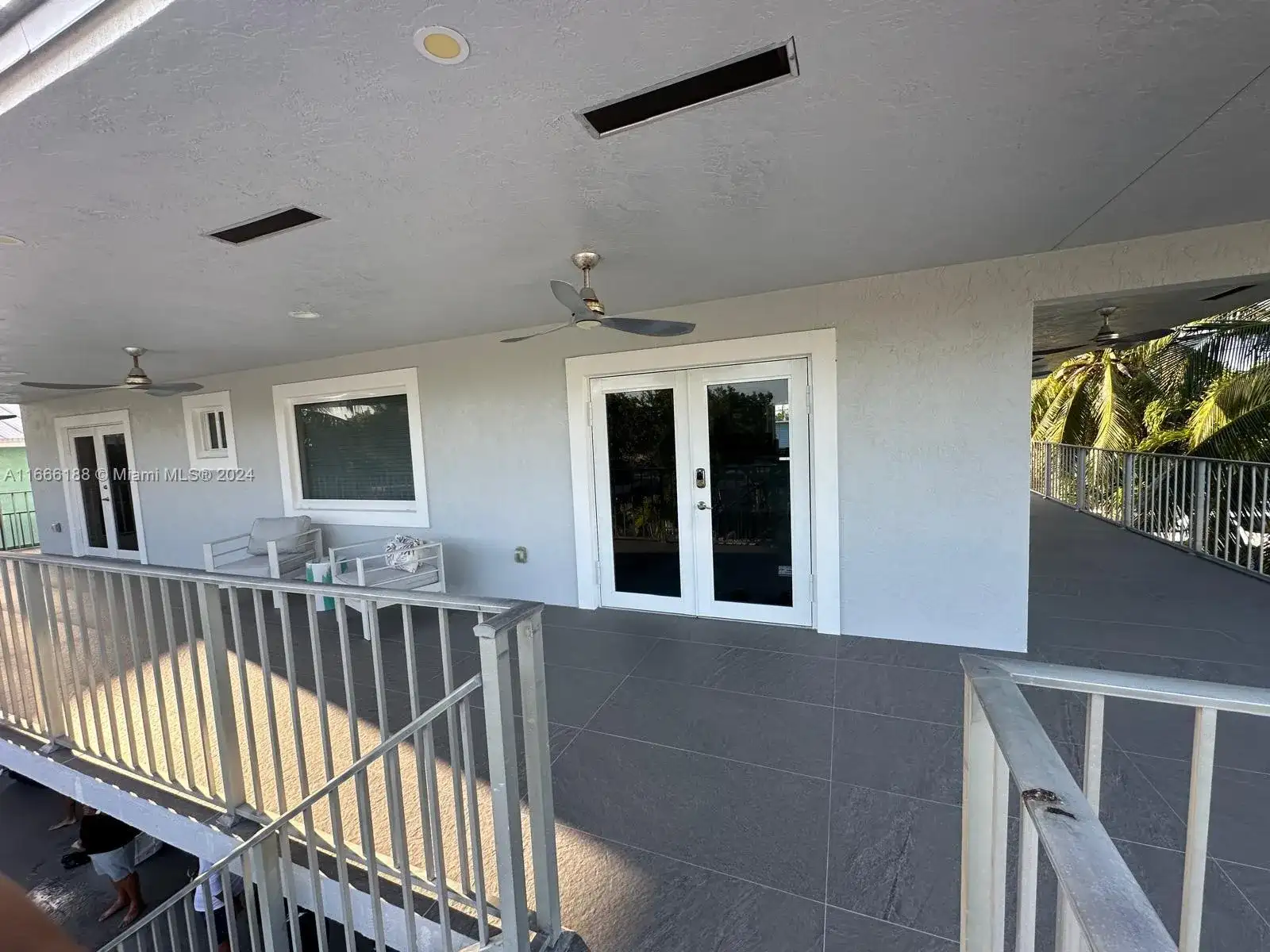 169 Corrine Pl, Key Largo FL 33037 photo 4