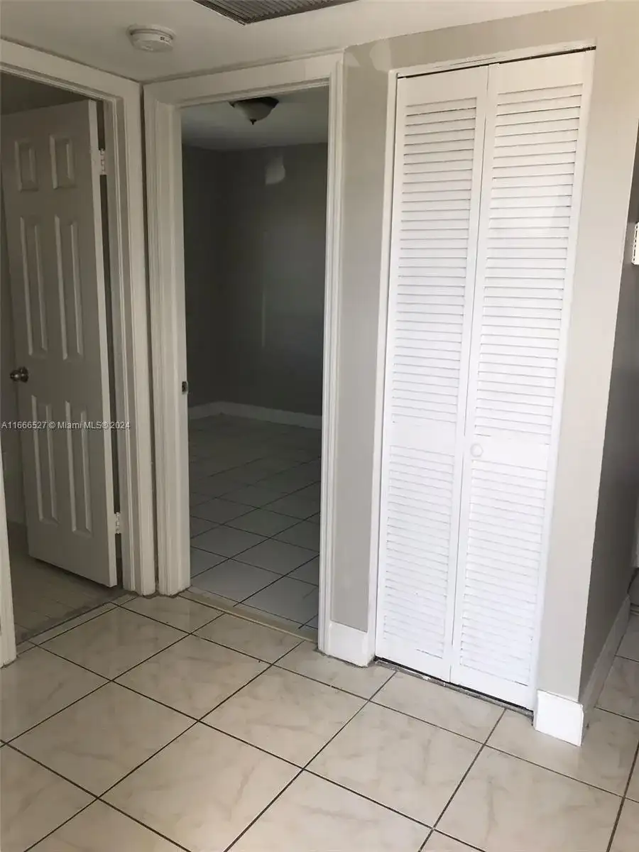 459 NE 210th Cir Ter # 17, Miami FL 33179 photo 5