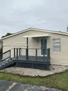 35250 SW 177th Ct 182, Homestead FL 33034