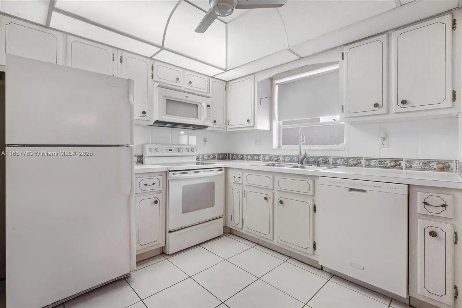 5300 Washington St # C111, Hollywood FL 33021