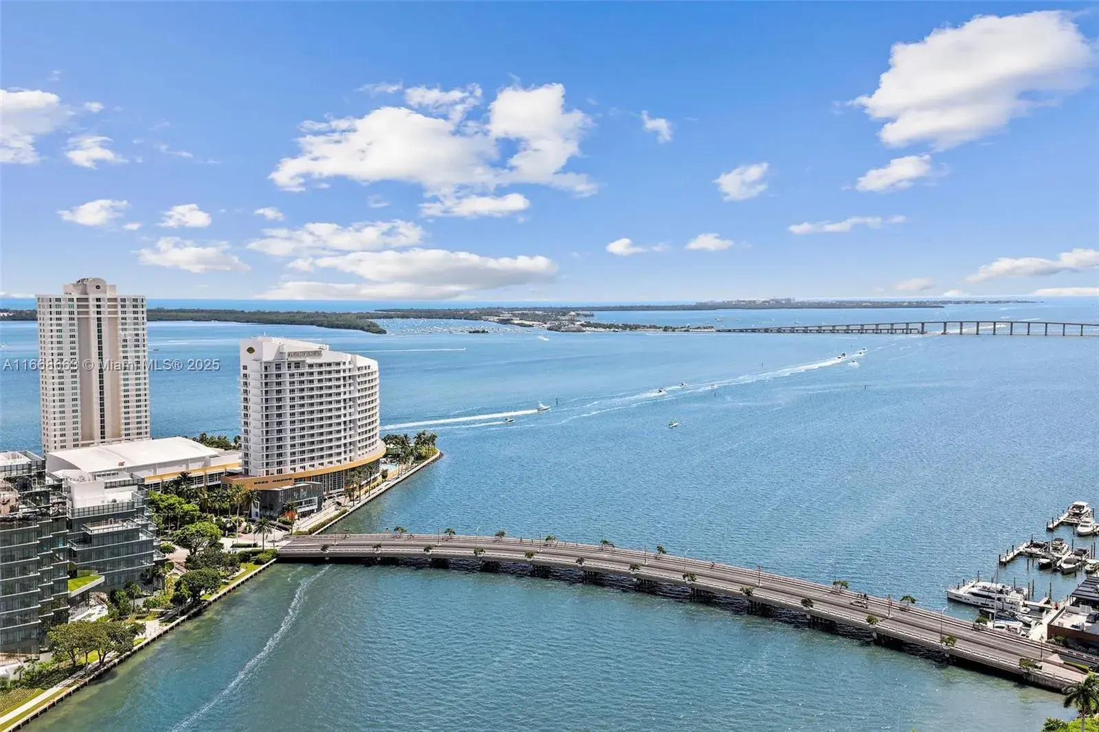 495 Brickell Ave, Miami FL 33131