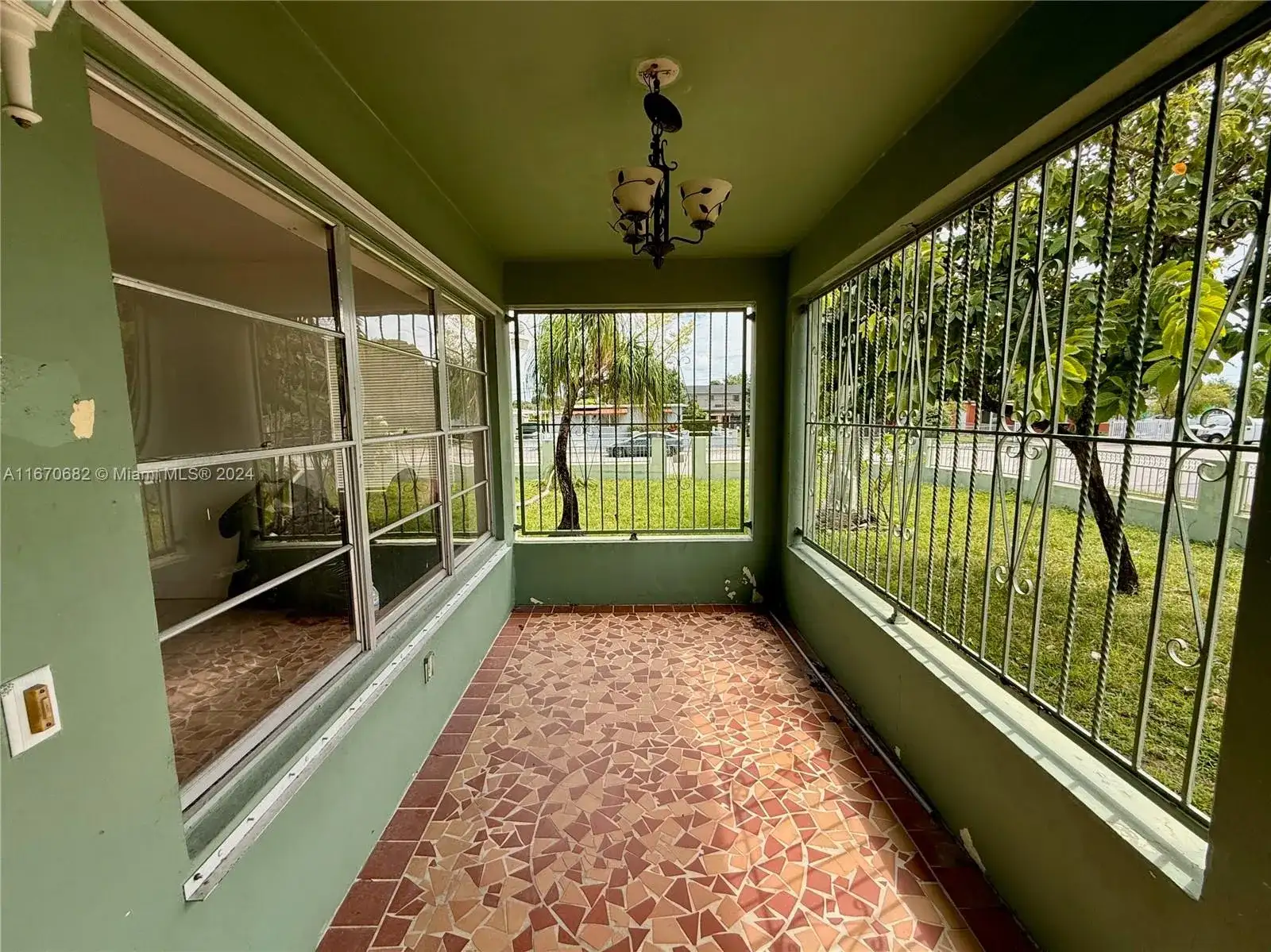 599 E 12th St, Hialeah FL 33010 photo 3