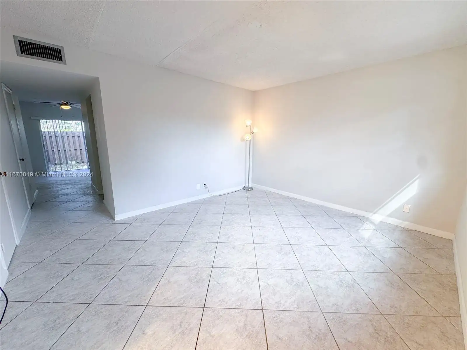 7569 W Sunrise Blvd # 7569, Plantation FL 33313 photo 3
