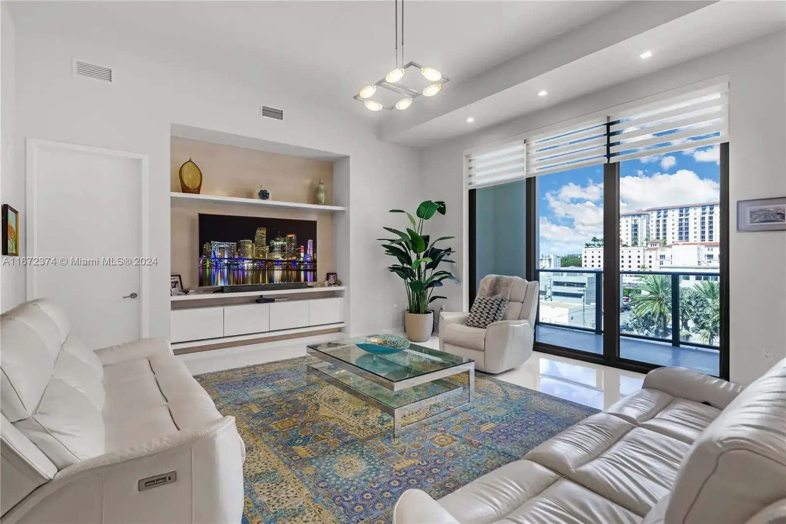 275 Giralda Ave # 6, Coral Gables FL 33134 photo 4