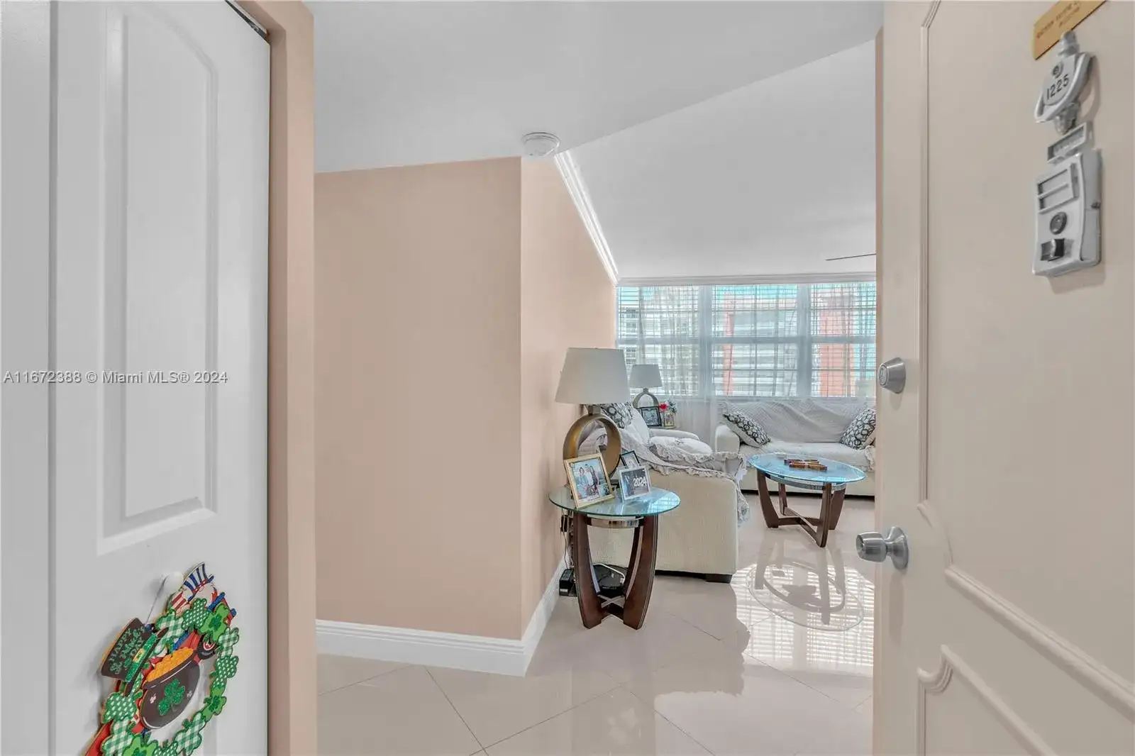 1301 NE Miami Gardens Dr # 1225W, Miami FL 33179 photo 3