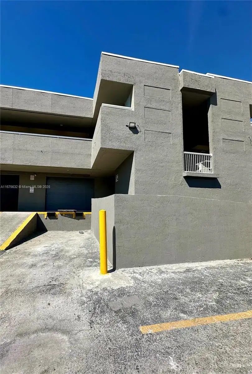 7957 NW 67th St # 25, Medley FL 33166 photo 2