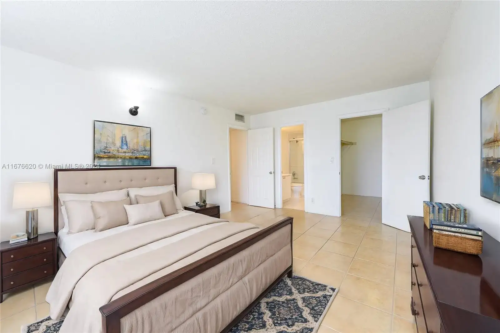 8411 NW 8th St # 405, Miami FL 33126 photo 2