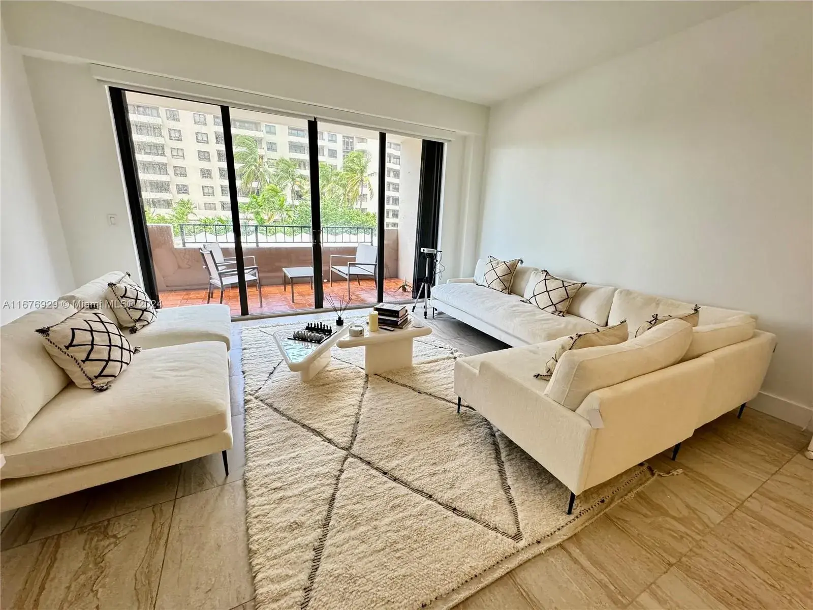 201 Crandon Blvd # 324, Key Biscayne FL 33149