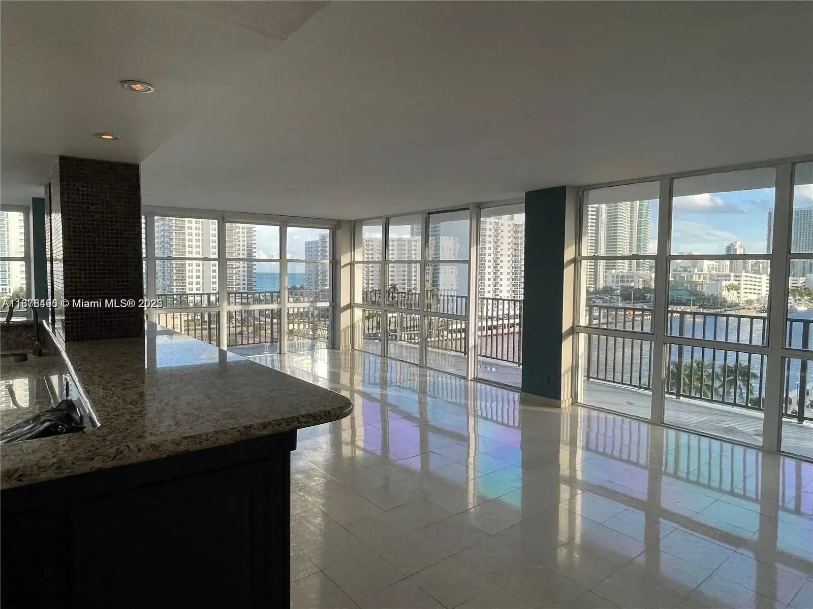 1000 Parkview Dr # 920, Hallandale Beach FL 33009 photo 5