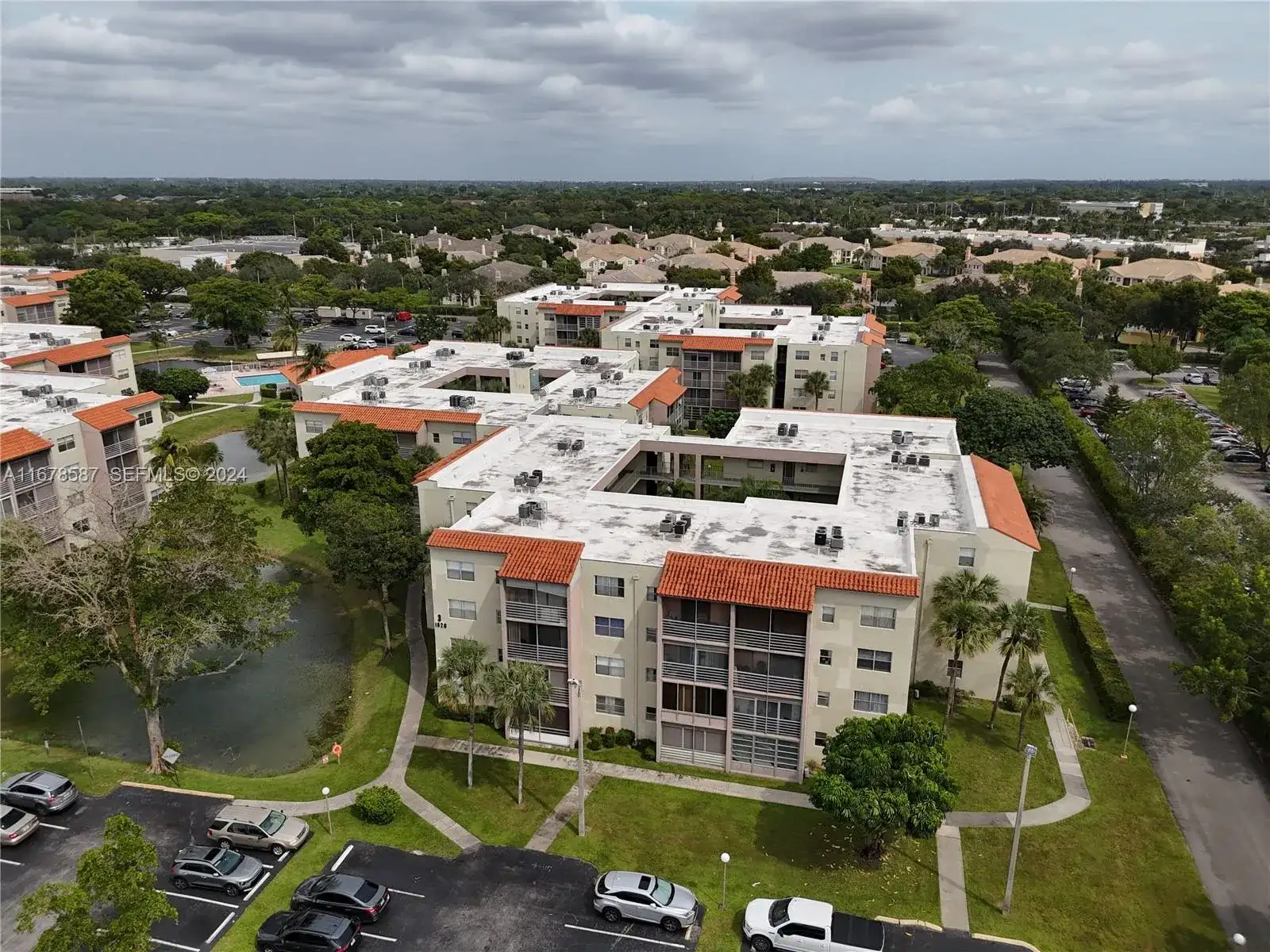 1820 SW 81st Ave # 3308, North Lauderdale FL 33068 photo 4