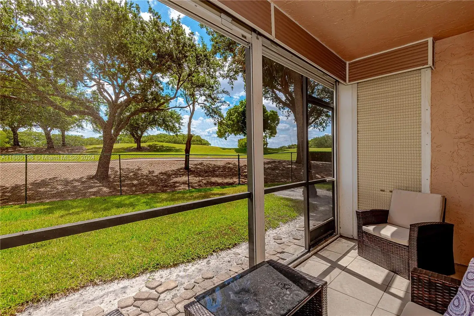 3001 W Rolling Hills Cir # 110, Davie FL 33328 photo 2