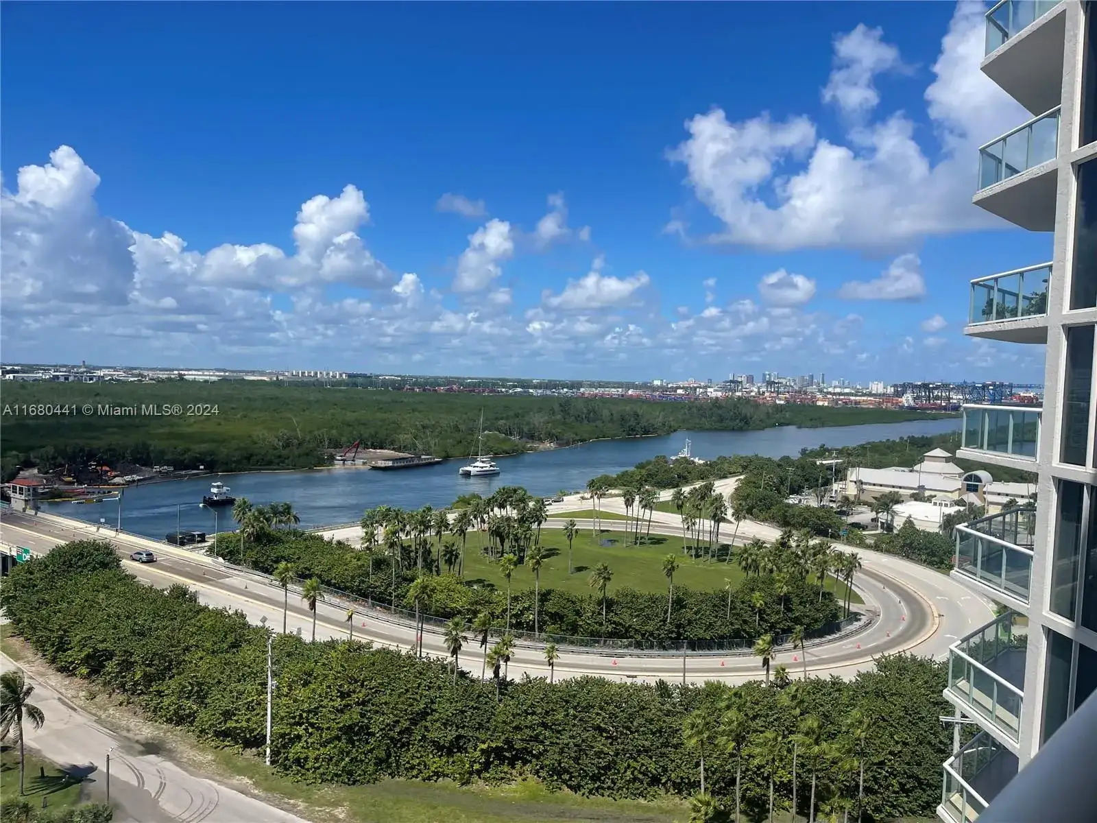 6051 N Ocean Dr # 1403, Hollywood FL 33019 photo 4