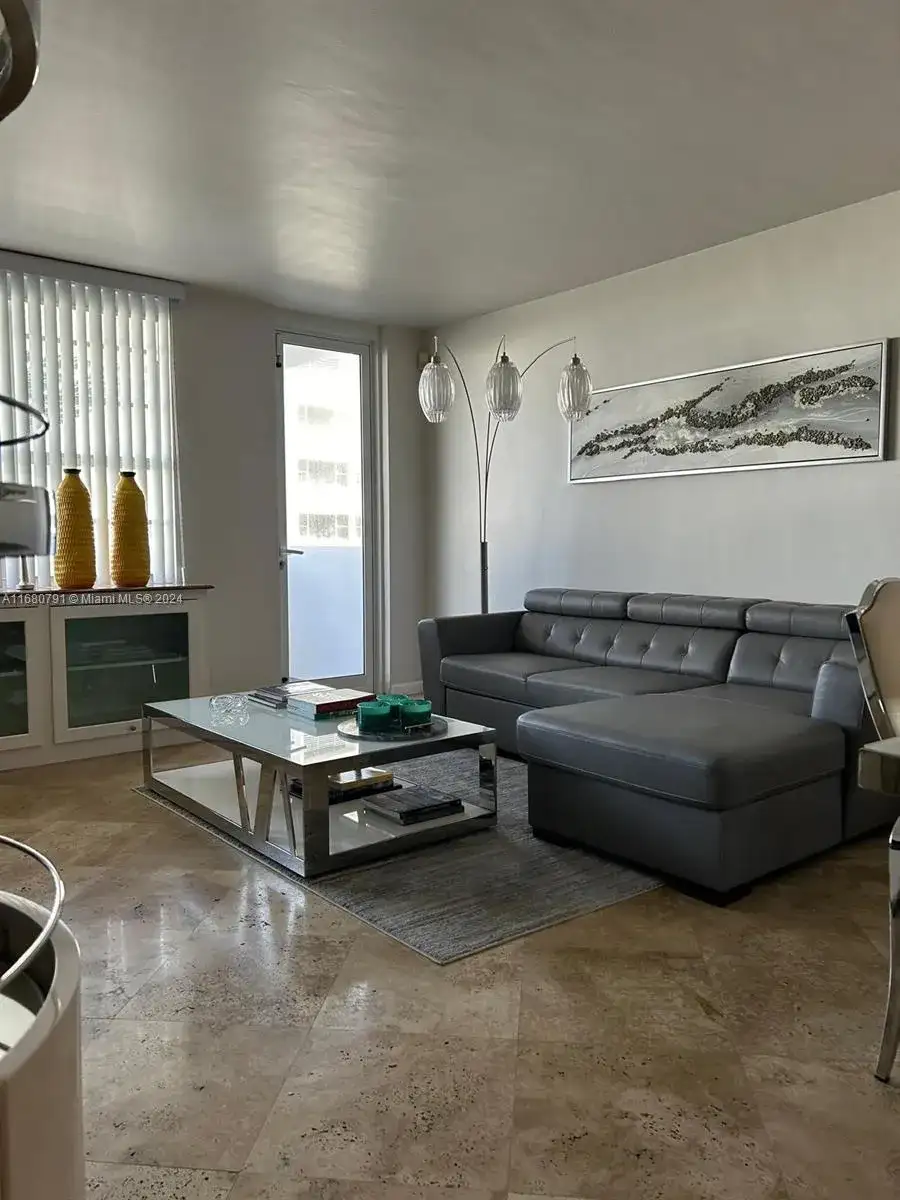 100 Lincoln Rd # 608, Miami Beach FL 33139 photo 5