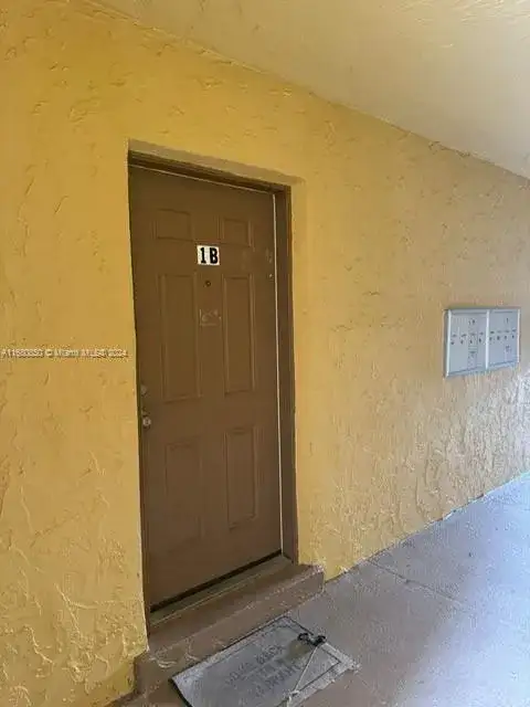 2832 NW 55th Ave # 1B, Lauderhill FL 33313 photo 2