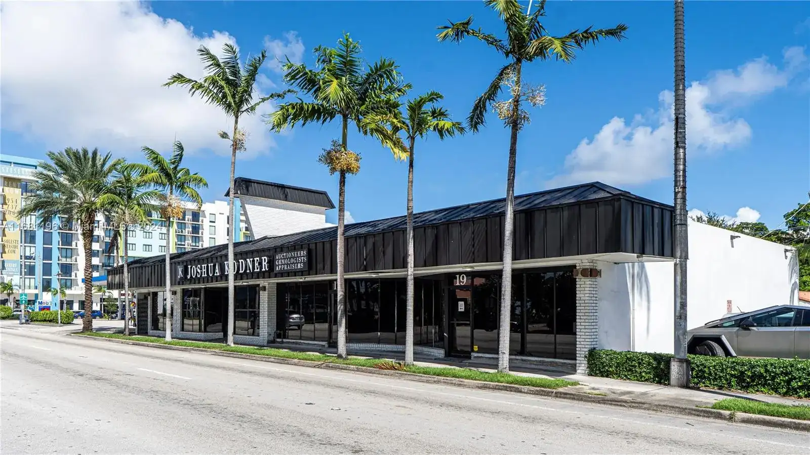 17 S Federal Hwy, Dania Beach FL 33004 photo 2