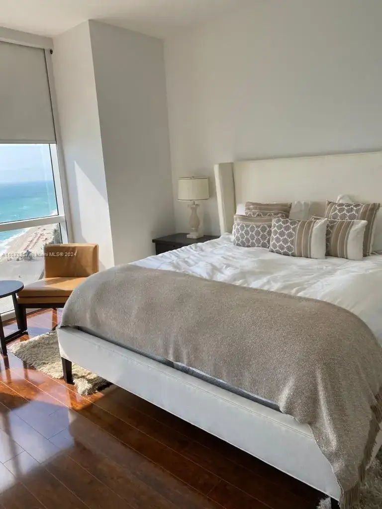 18101 Collins Ave # 1907, Sunny Isles Beach FL 33160 photo 4