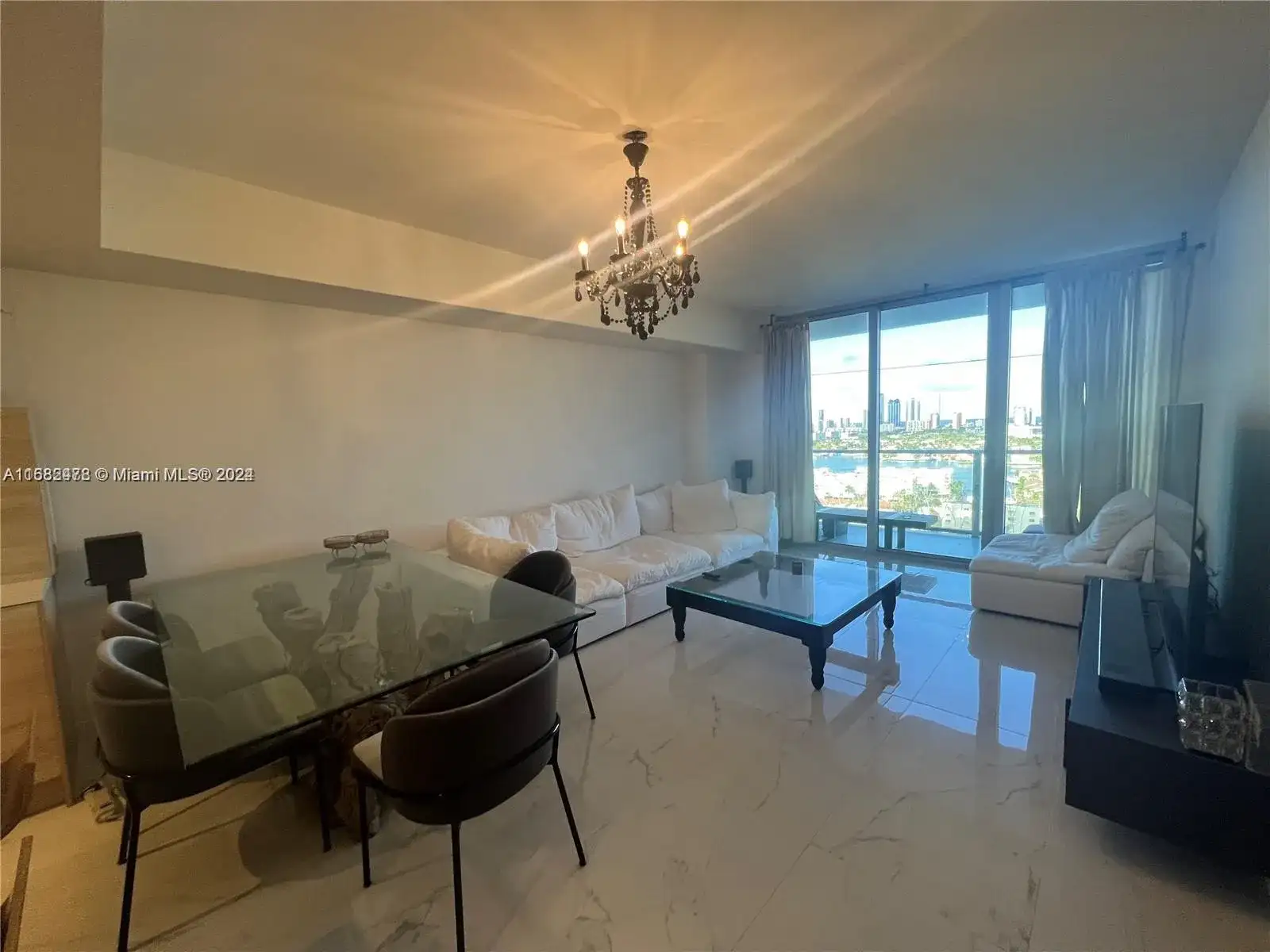 16385 Biscayne Blvd # 2020, North Miami Beach FL 33160 photo 4