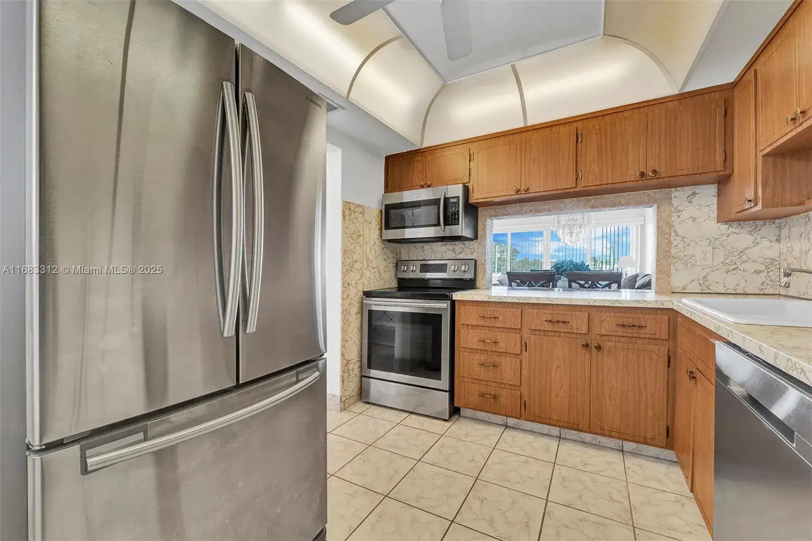 330 SE 2nd St # 303F, Hallandale Beach FL 33009 photo 4
