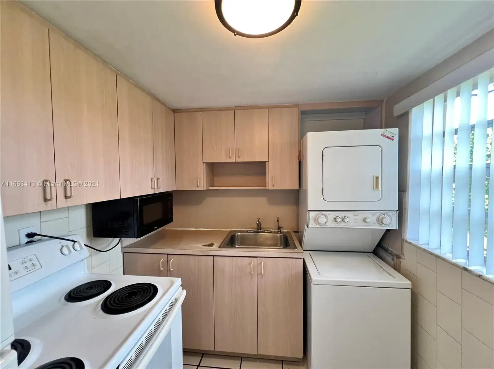 391 E 4th Ave # 9, Hialeah FL 33010 photo 2