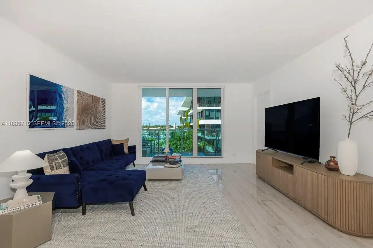 2301 Collins Ave # 534, Miami Beach FL 33139 photo 4