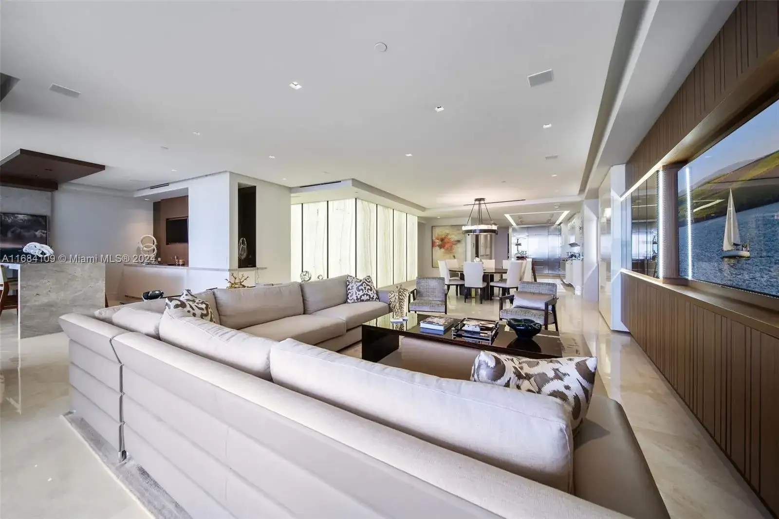 9701 Collins Ave, Bal Harbour FL 33154 photo 3