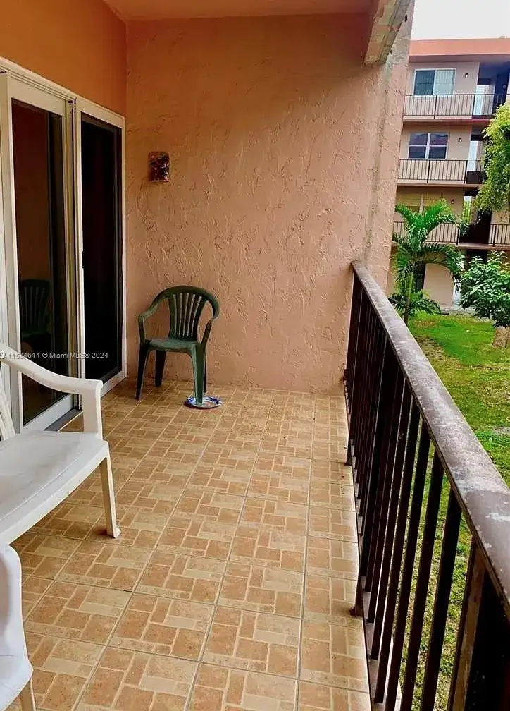 1900 W 68th St # D205, Hialeah FL 33014 photo 5